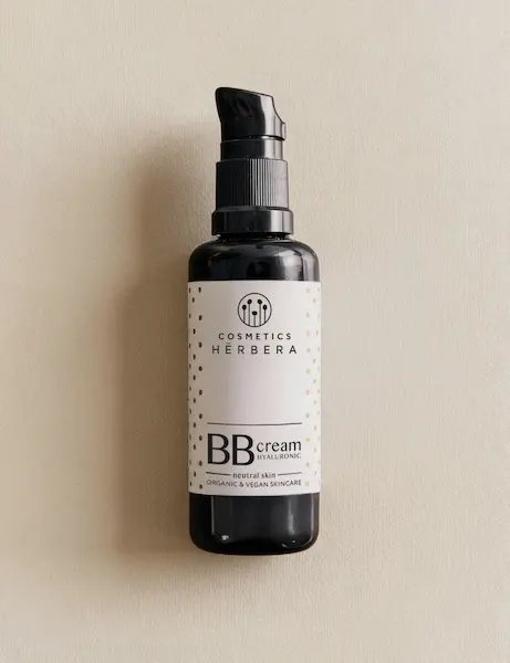 Crème BB teintée et hydratante à l'acide hyaluronique